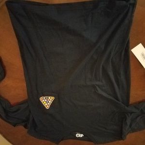 NWT. XL Longsleeve RG